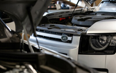 Land Rover Engine Rebuild: Is It Better to Rebuild or Replace?